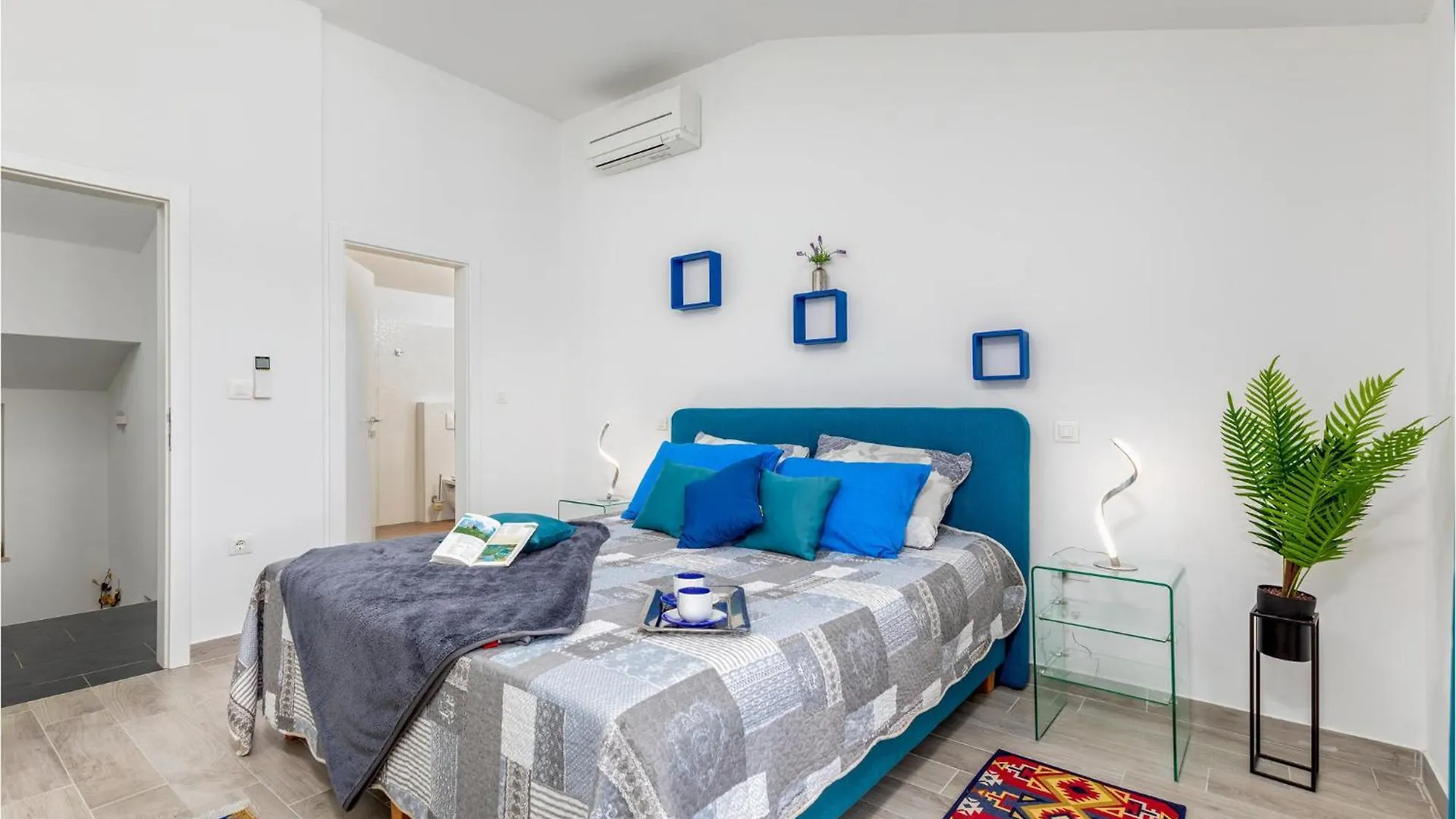 3 Bedroom Beautiful Home In Sosici 0*,