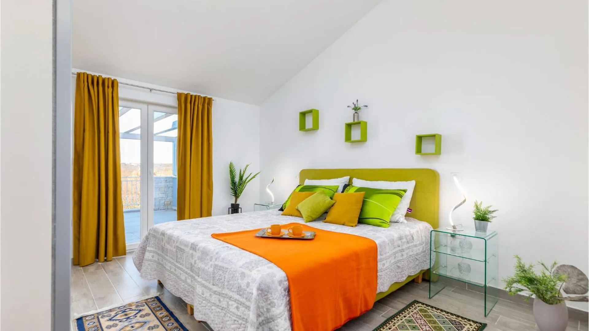 3 Bedroom Beautiful Home In Sosici Croatia